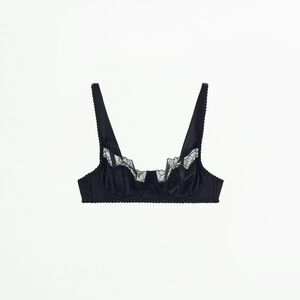 ZARA UNDERWIRE BRA IN SATIN EFFECT FABRIC WITH LACE. LACE TRIM✨